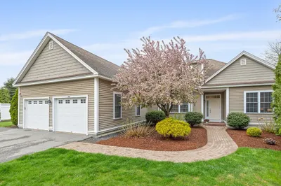 105 Candlewood Ln #105 1