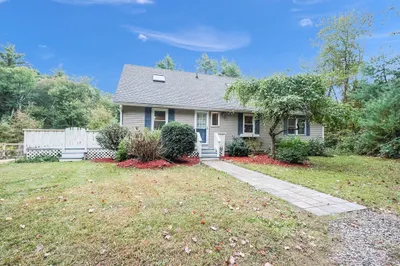 148 Jewett Street 1