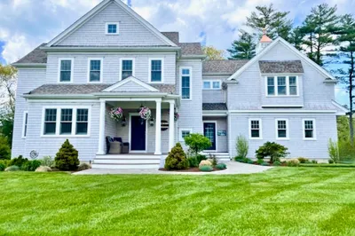 9 Horseshoe Ln 1
