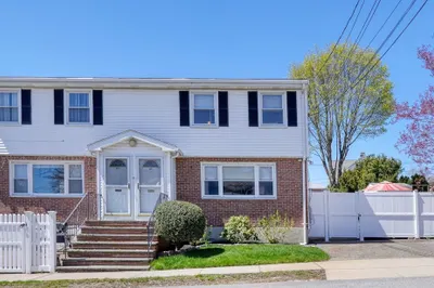 146 Edenfield Avenue #146