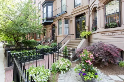 163 Beacon St #2
