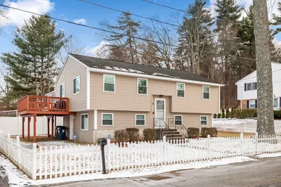 6 Blaiswood Avenue 1