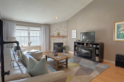 7 Stevens Court #7 1