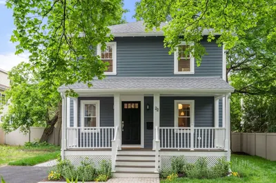 22 Carter St