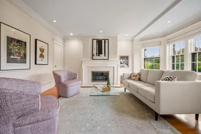 250 Commonwealth Ave #14