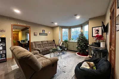 10 Fay St #2