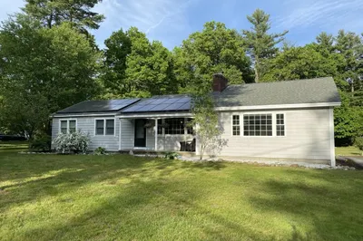 45 Plain Rd