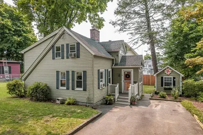 76 Lawrence Street 1