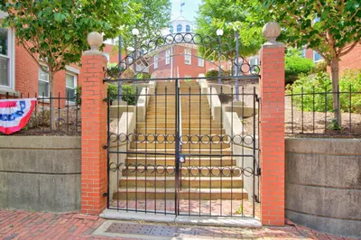 47 Harvard Street #C202 1
