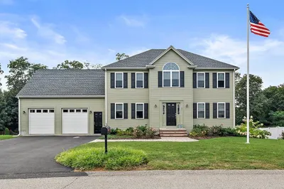 53 Seabury Street 1