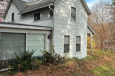13 Westboro Rd 1