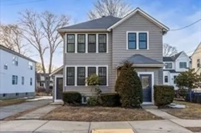 23-25 Bridges Ave #23