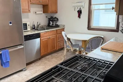 88 Concord Ave #2 1