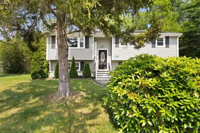 42 Mary Anne Ave 1
