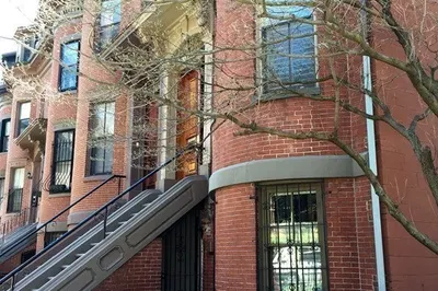 34 Braddock Park #2