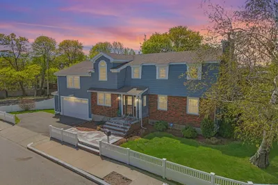 115 Almont St 1