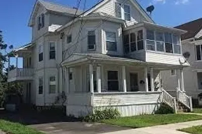 104-106 Madison St 1