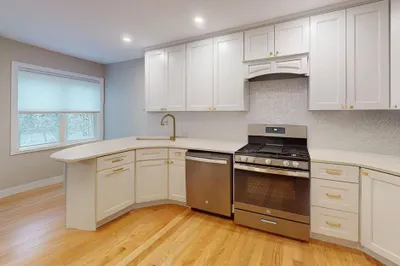 8 Knollwood Court #8 1