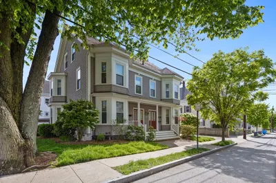 169 Chestnut St #2