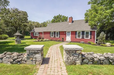 11 Millville Rd 1