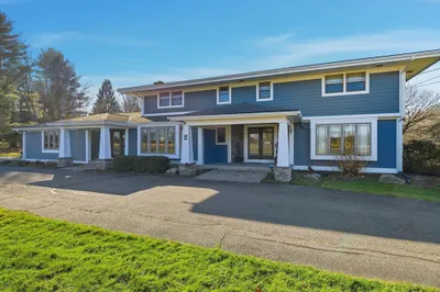 659 Hall Hill Rd 1