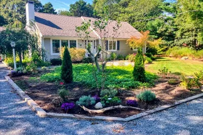288 Millstone Road 1