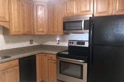 111 Warren Ave #2F