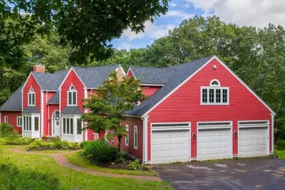 38 Oak Circle 1