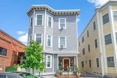 718 E. Second St #3
