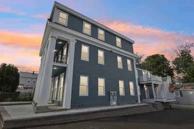 410 Ferry St 1