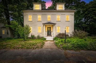 10 Summit Ave 1