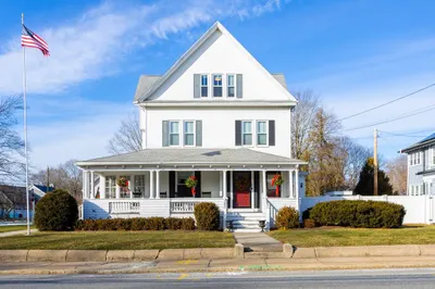 430 N Main St #3