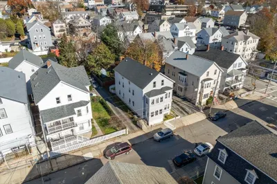 610 Walnut Street 1