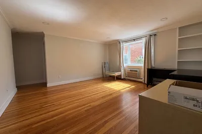 61 Colborne Rd #2