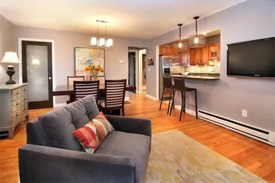 439 Shawmut Ave #1 1