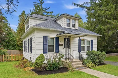 47 Shearer St 1