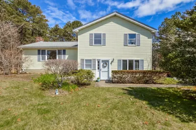 9 Tradewind Dr