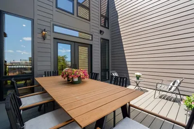 100 Lincoln Street #206