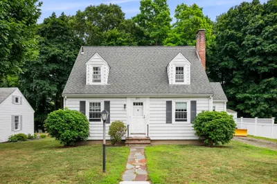 277 Vernon St 1