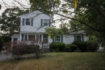 845 Washington 1