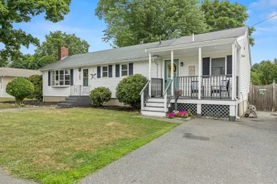 8 Sachem Rd