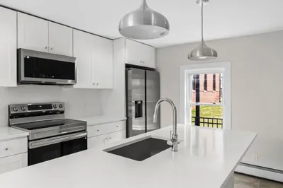2 Perkins Street 1