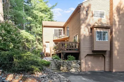 44 Voyagers Ln #44 1