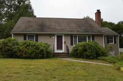 58 Baymor Dr 1