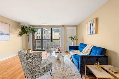 30 Revere Beach Pkwy #301