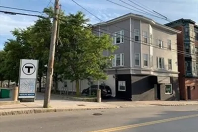 675 Beach #16