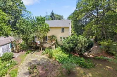 449 Brook Street