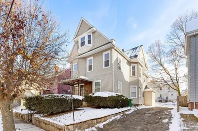 46 Quincy St 1