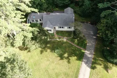 171 Wayside Inn Rd 1