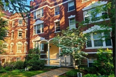 4 Arlington Street #5